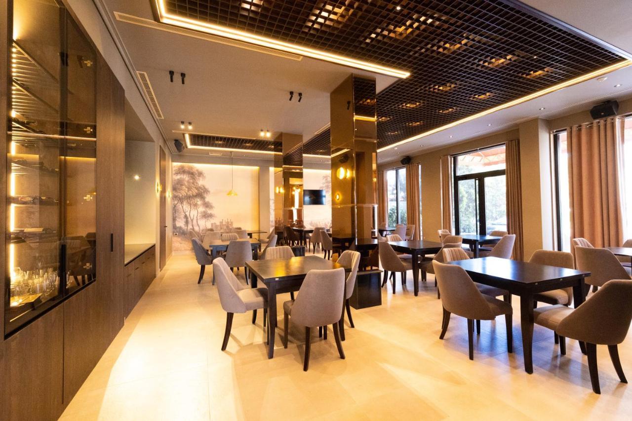New Donantelo Hotel Vlorë Exterior foto